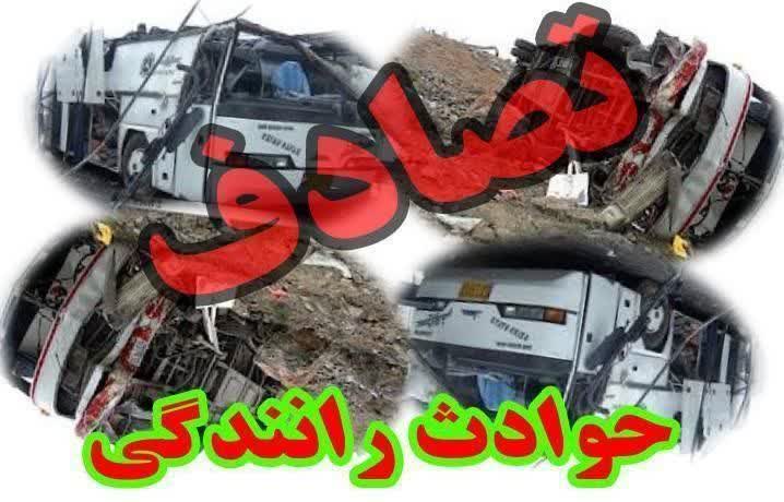 ۵کشته بر اثر برخورد پراید با تریلی رئيس پليس را...