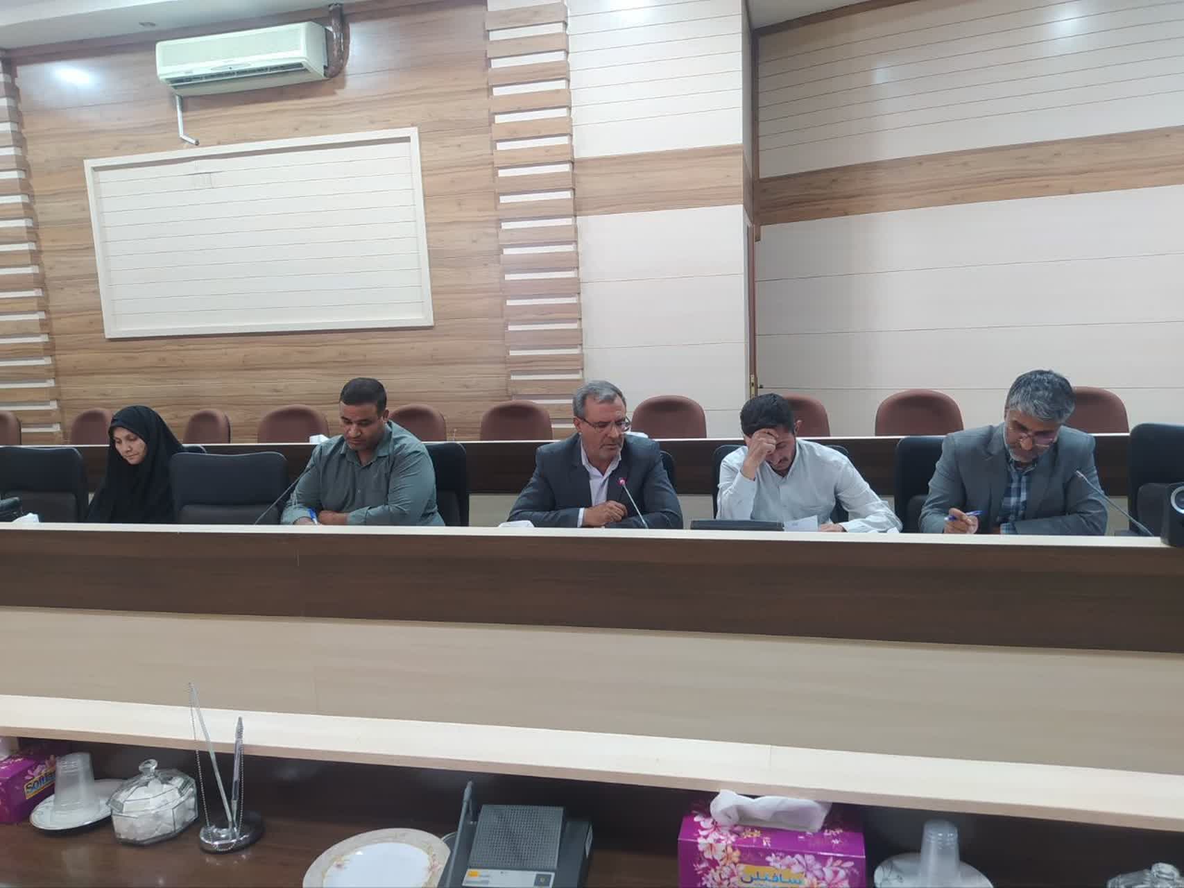 برگزاری جلسه ستاد کالا برگ الکترونیکی با حضور معاون فرماندار