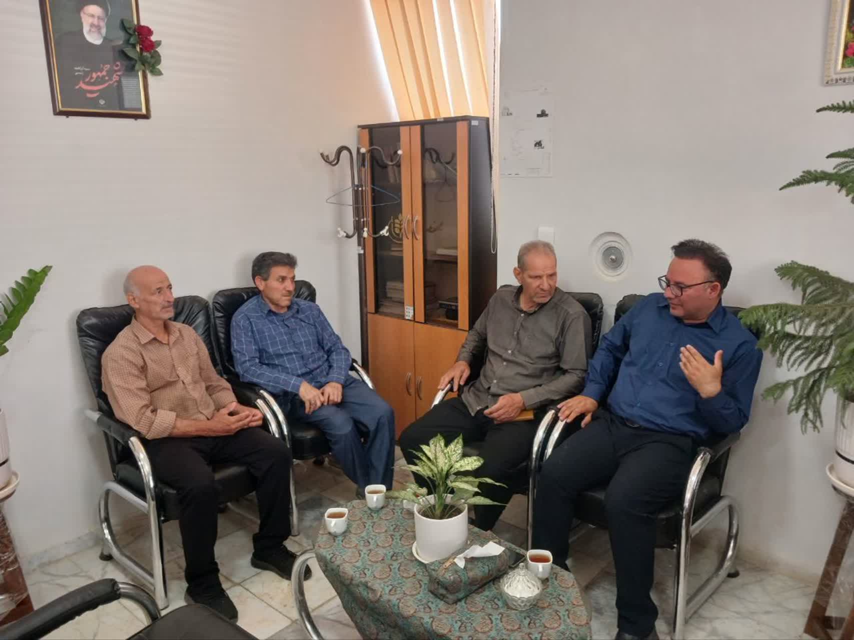 دیدار اهالی منطقه اسپیدال با بخشدار مرکزی بشرویه