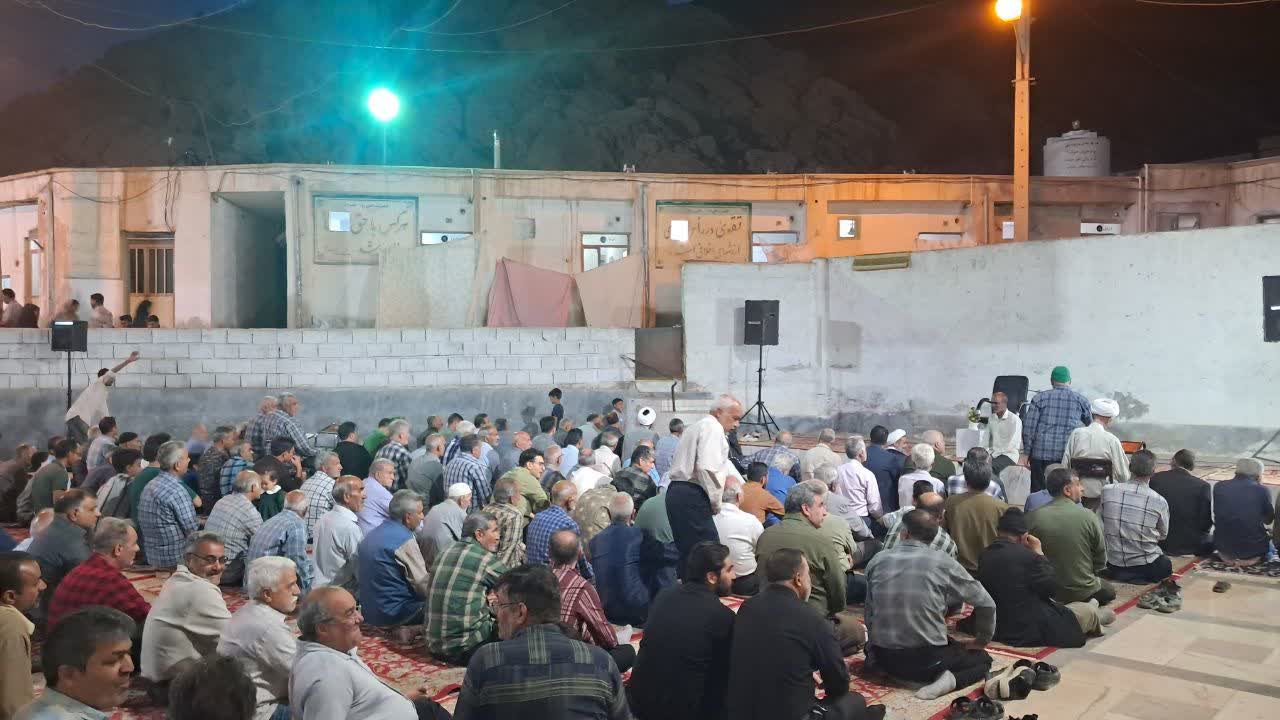 حضور امام جمعه و فرماندار بشرویه در امامزاده دیهوک
