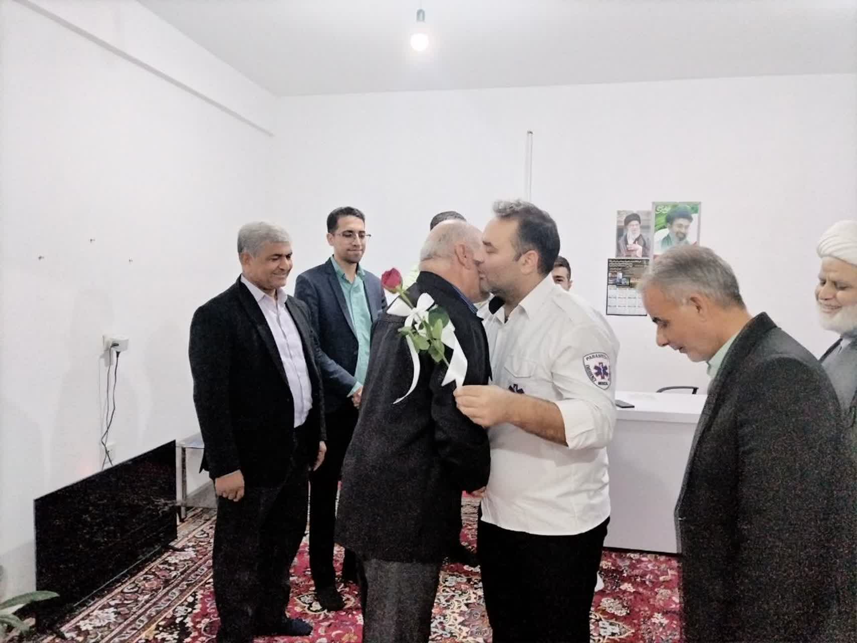 بازدید مسئولان و معتمدین روستای رقه از پایگاه اورژانس ۱۱۵