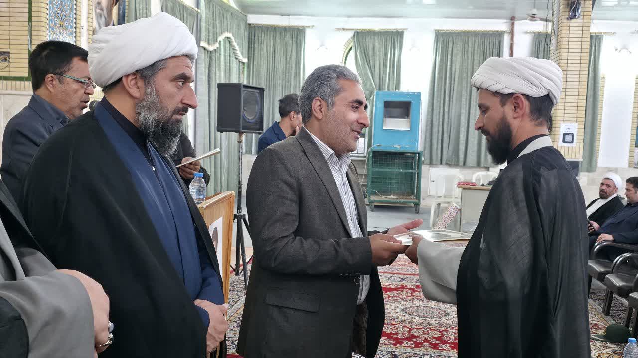 مراسم تکریم و معارفه رئیس اداره تبلیغات اسلامی شهرستان فردوس
