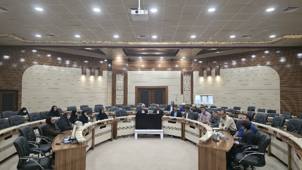 برگزاری جلسه ستاد توسعه تعاون شهرستان فردوس با تأکید فرماندار بر نقش تسهیل‌گری دولت
