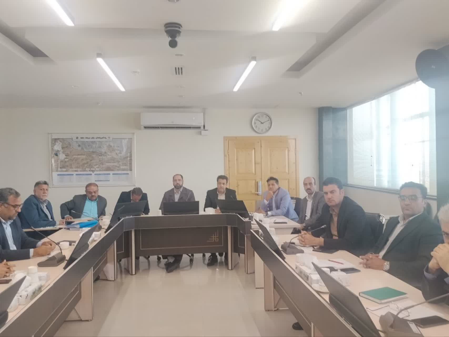 برگزاری نشست استانی مدیریت و ساماندهی وضعیت سوخت‌رسانی با محوریت شهرستان سرایان