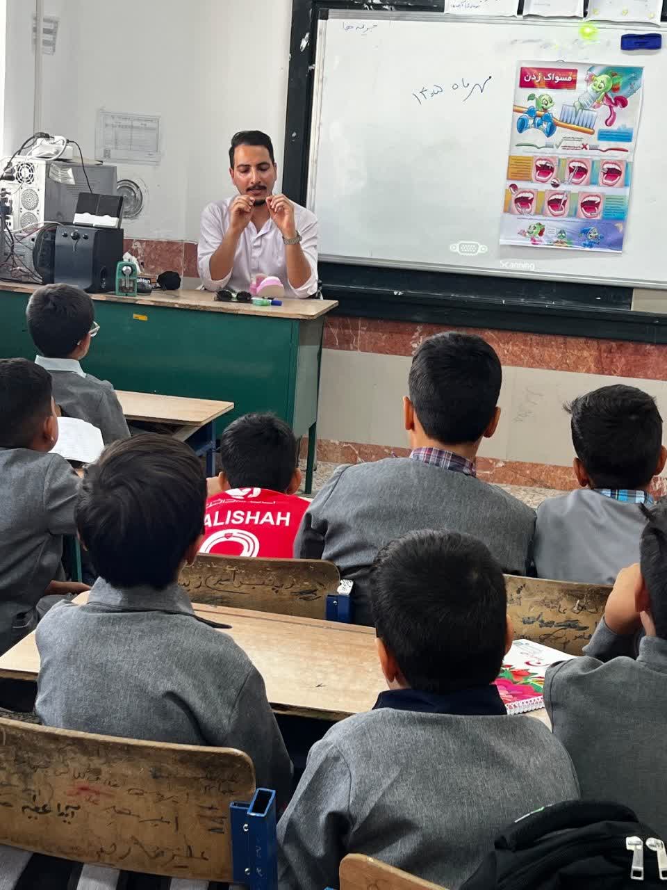 ماه مهر، ماه سلامت دندان ها برگزاری جلسه آموزش...
