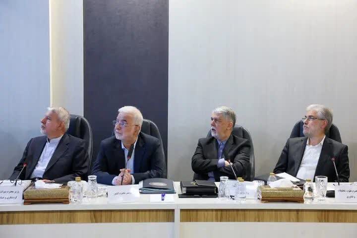 گزارش وزیر کشور درباره آمادگی برگزاری انتخابات تمام الکترونیک شوراها