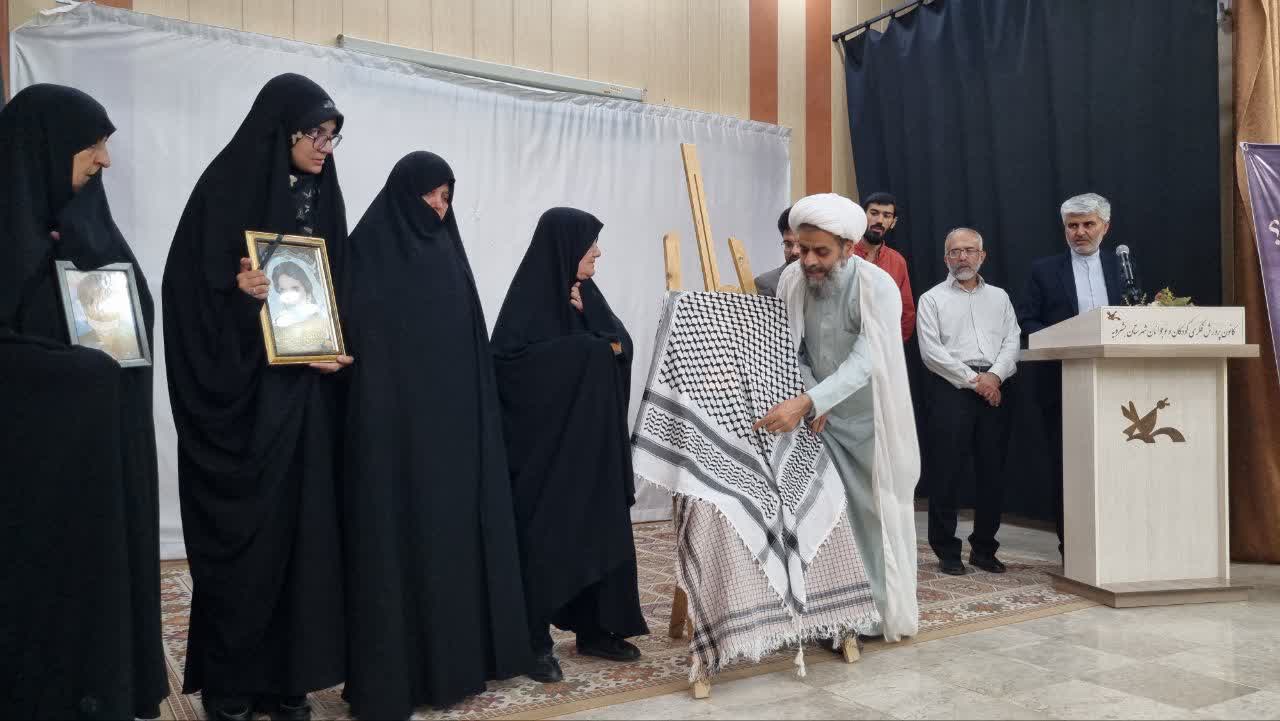 رونمایی از مستند «مهدی من کجاست» در تجلیل از جانباز شهید مهدی شریفی در بشرویه