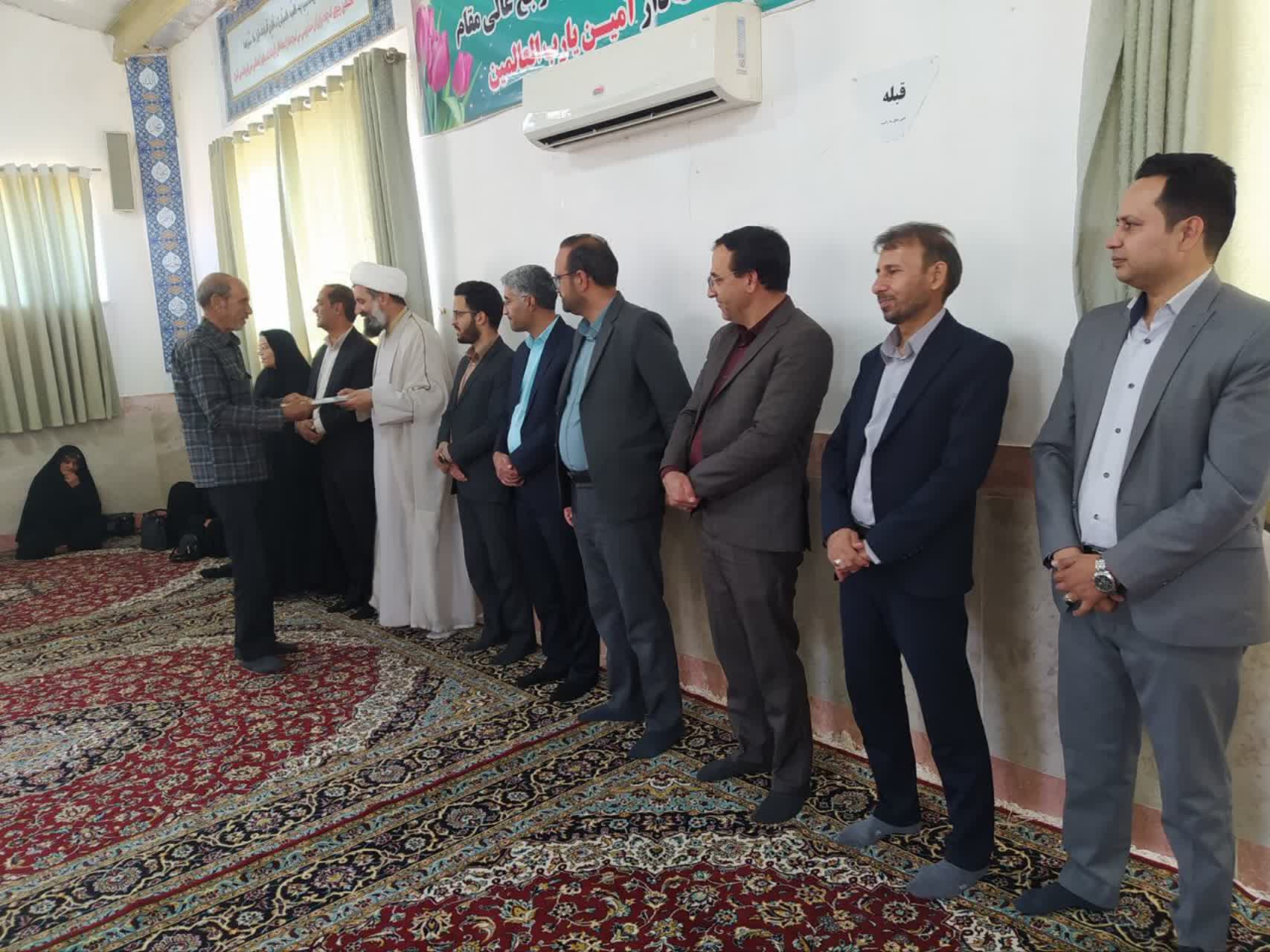 تجلیل از دهیاران شهرستان سرایان به مناسبت روز ملی روستا و عشایر