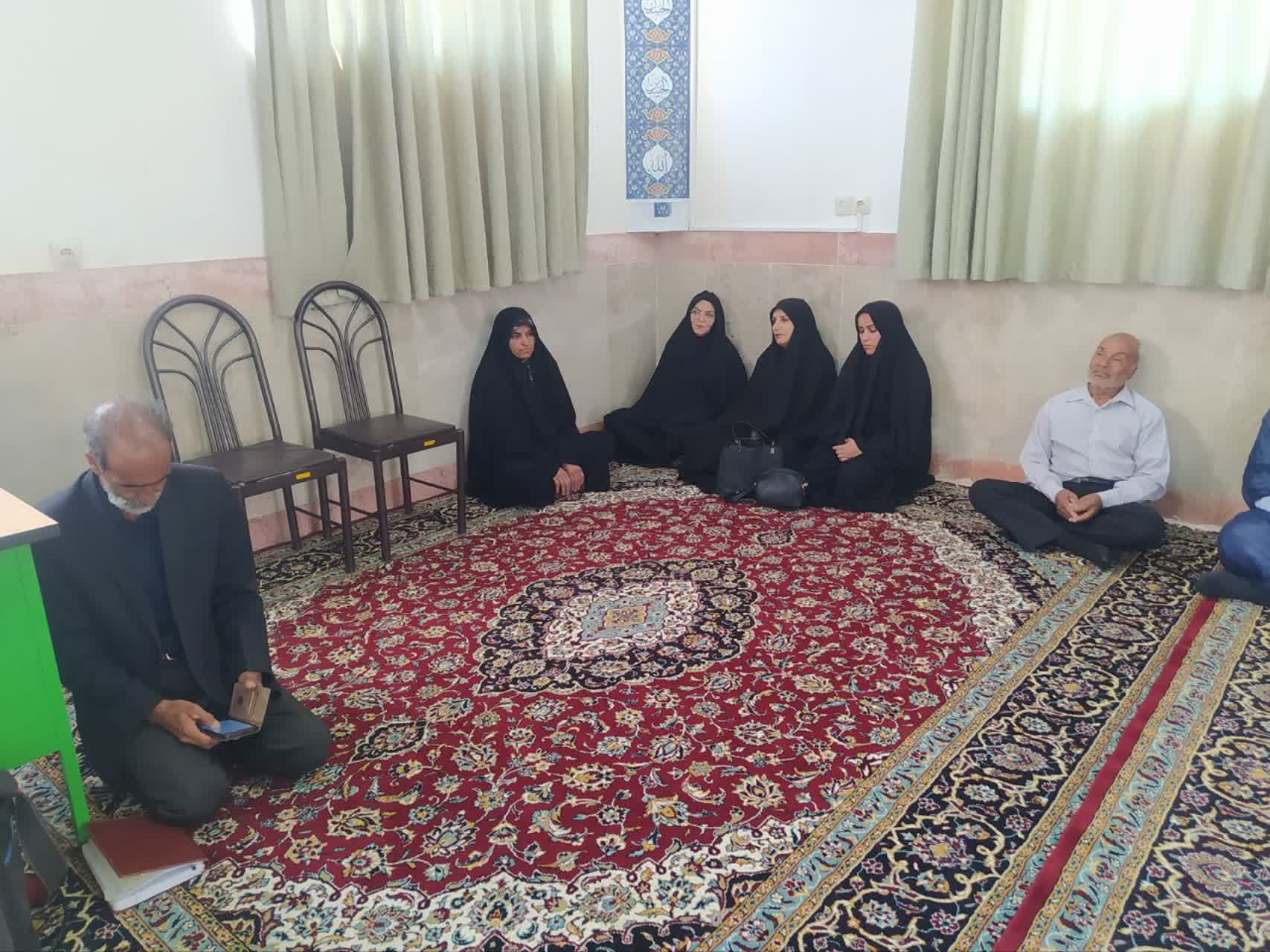 نشست بررسی مسائل و اولویت‌های توسعه روستایی در سرایان